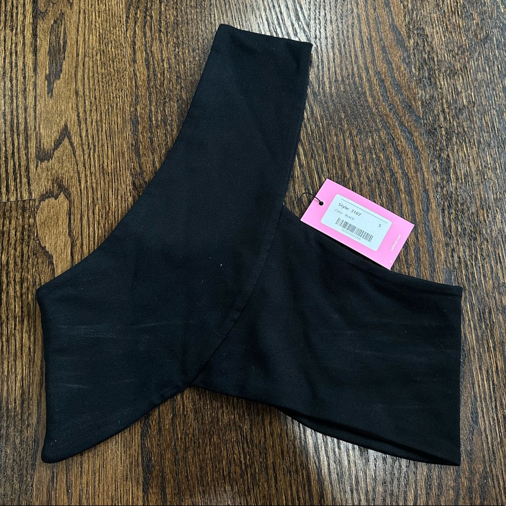 Edikted One Shoulder Crop Top
